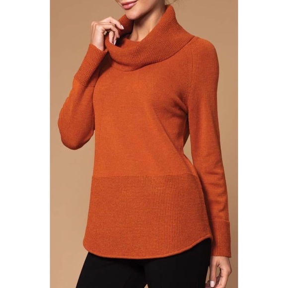 Cyrus Blood Orange Crowl Neck Sweater with a Lower Waffle Trim. Size small - Picture 12 of 12